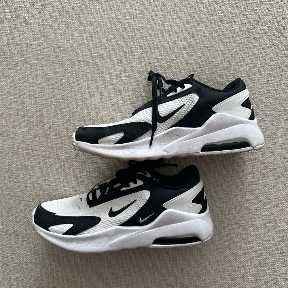 Nike air max shoes